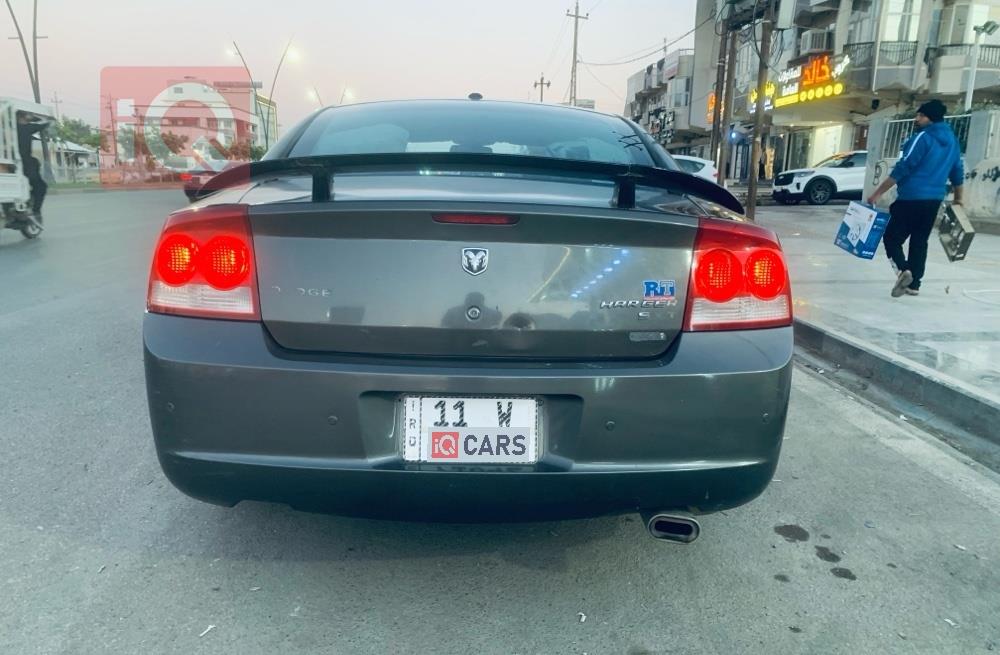 دودج تشارجر